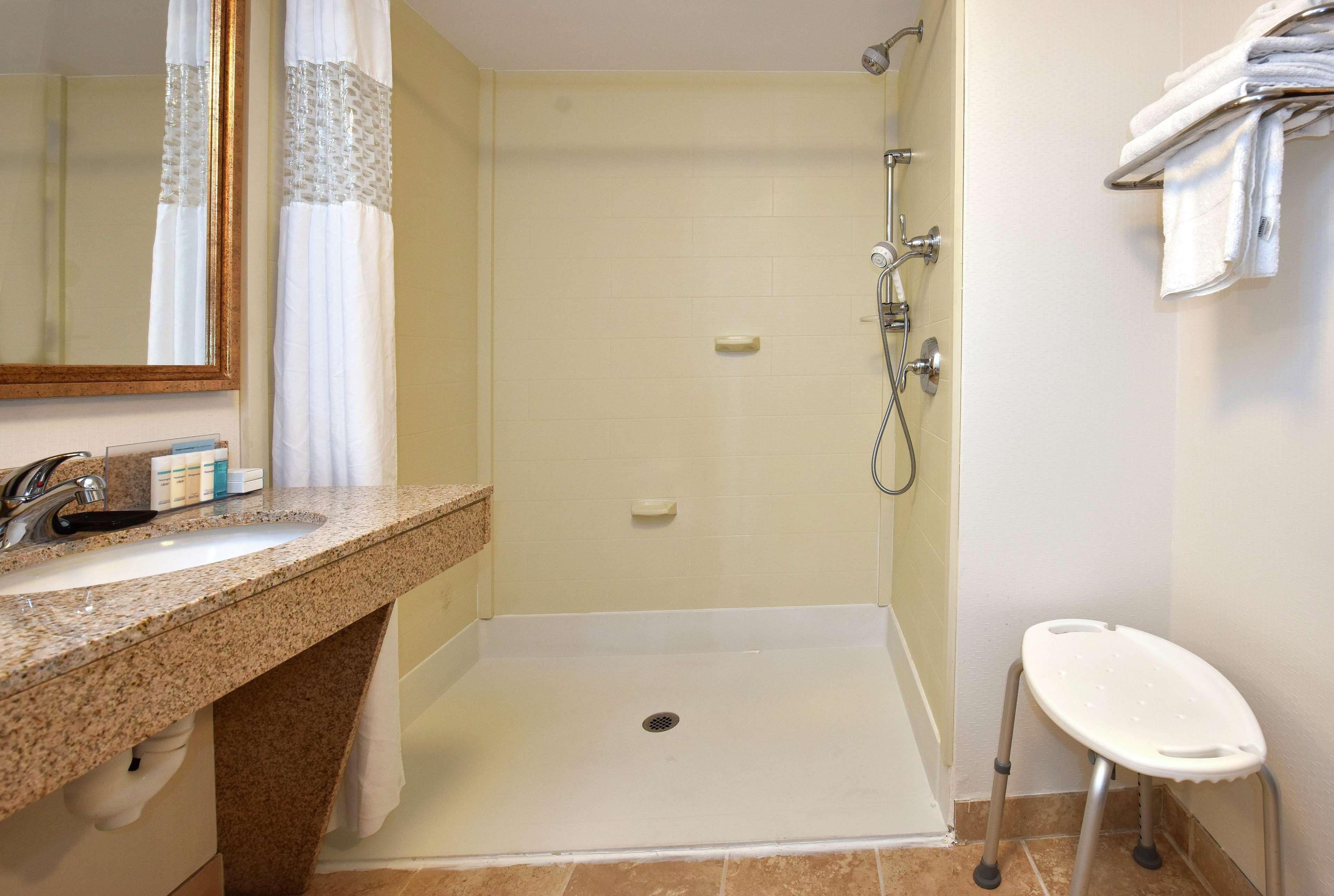 Hampton Inn Alexander City Exteriör bild